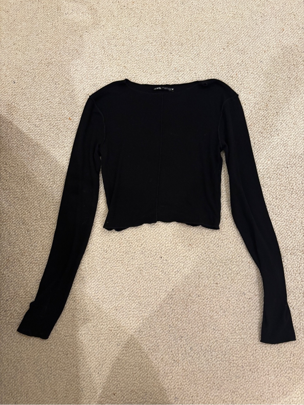 Zara Black Ribbed Long-Sleeve Crop Top